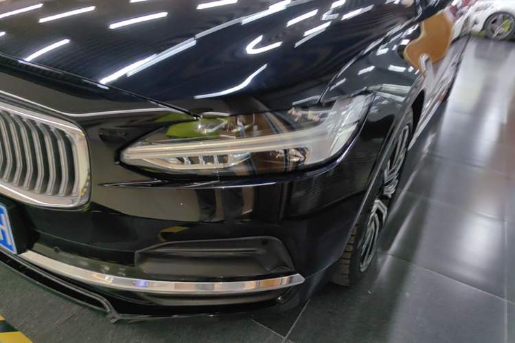 Used Volvo S90 2024 B5 Zhiyuan Luxury Edition Left Front Headlight