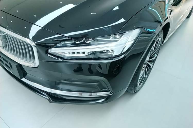 Used Volvo S90 2024 B5 Zhiyi Luxury Edition Left Front Headlight
