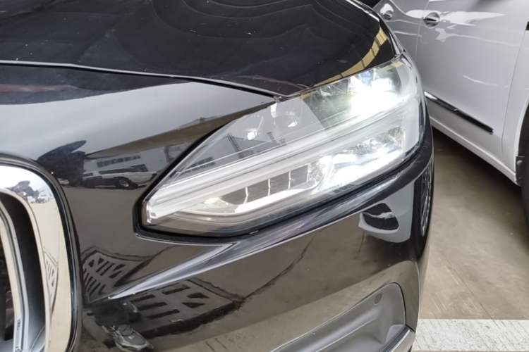 Used Volvo S90 2024 B5 Zhiyi Luxury Edition Left Front Headlight