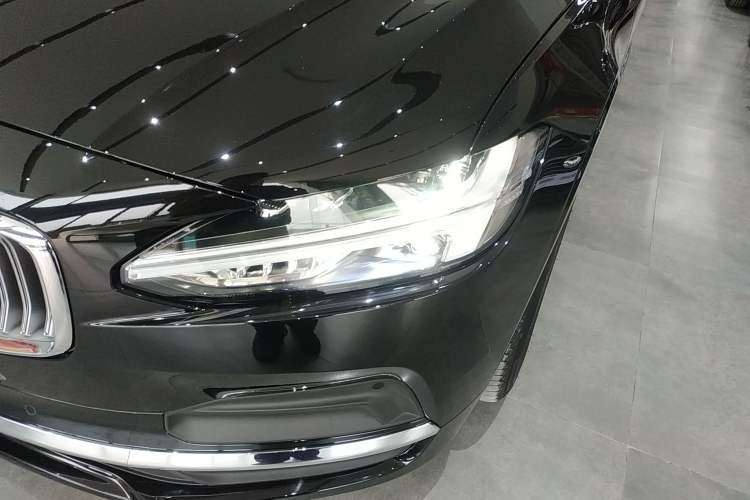 Used Volvo S90 2024 B5 Zhiyi Luxury Edition Left Front Headlight