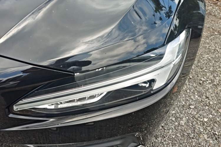 Used Volvo S90 2024 B5 Luxury Smart Edition Left Front Headlight