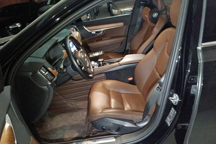 Used Volvo S90 2024 B5 Zhiyi Luxury Edition Left Front Seat