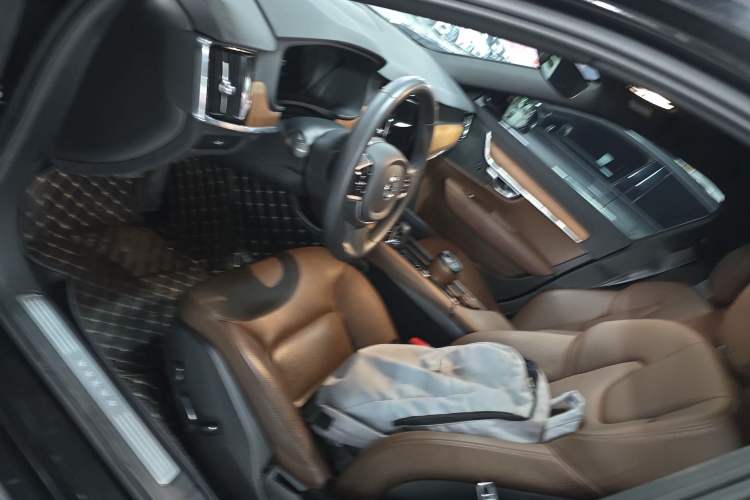 Used Volvo S90 2024 B5 Zhiyi Luxury Edition Left Front Seat