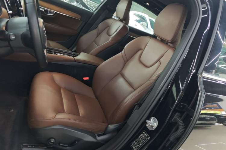Used Volvo S90 2024 B5 Zhiyi Luxury Edition Left Front Seat
