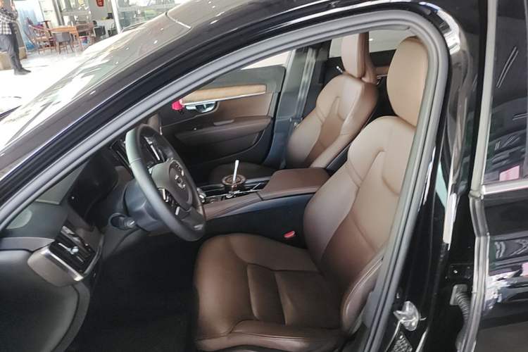 Used Volvo S90 2024 B5 Zhiyi Luxury Edition Left Front Seat