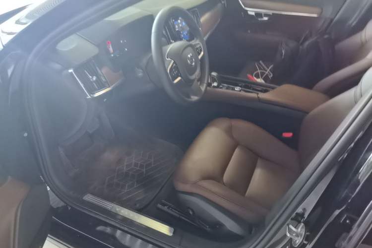 Used Volvo S90 2024 B5 Zhiyi Luxury Edition Left Front Seat