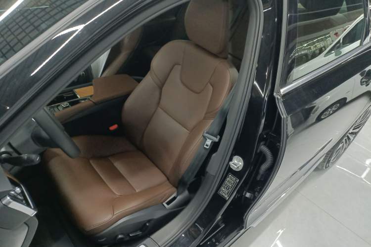 Used Volvo S90 2024 B5 Zhiyi Luxury Edition Left Front Seat