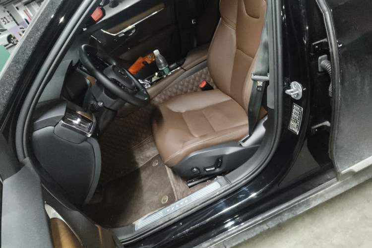 Used Volvo S90 2024 B5 Zhiyi Luxury Edition Left Front Seat