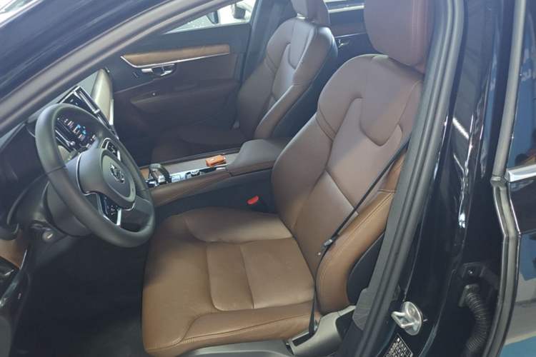 Used Volvo S90 2024 B5 Zhiyi Luxury Edition Left Front Seat