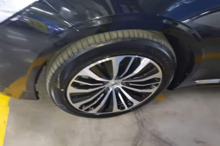 Used Volvo S90 2024 B5 Zhiyi Luxury Edition Left Front Wheel Hub