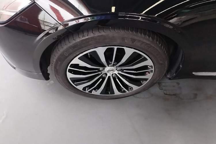 Used Volvo S90 2024 B5 Zhiyi Luxury Edition Left Front Wheel Hub