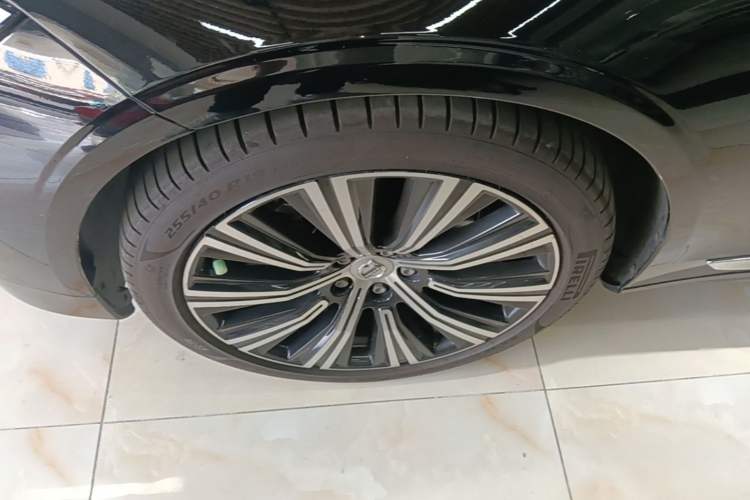 Used Volvo S90 2024 B5 Zhiyuan Luxury Edition Left Front Wheel Hub