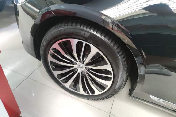 Used Volvo S90 2024 B5 Zhiyi Luxury Edition Left Front Wheel Hub