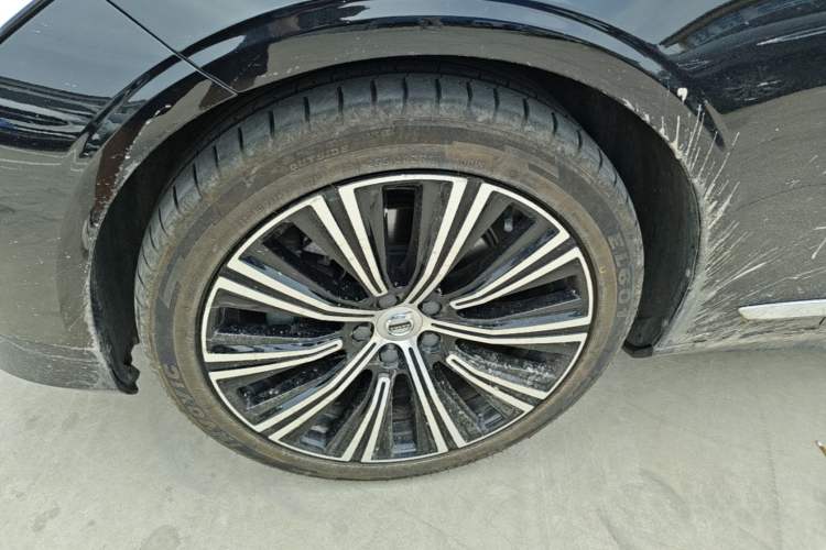 Used Volvo S90 2024 B5 Zhiyuan Luxury Edition Left Front Wheel Hub