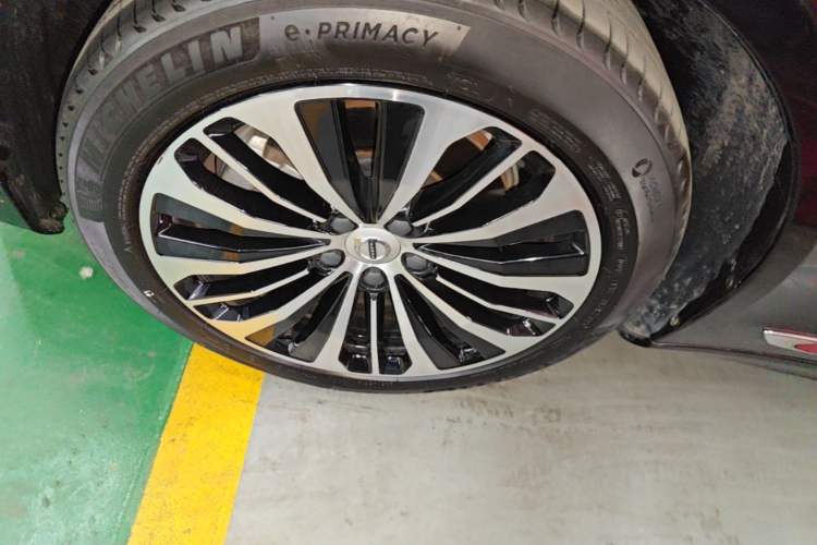 Used Volvo S90 2024 B5 Zhiyi Luxury Edition Left Front Wheel Hub