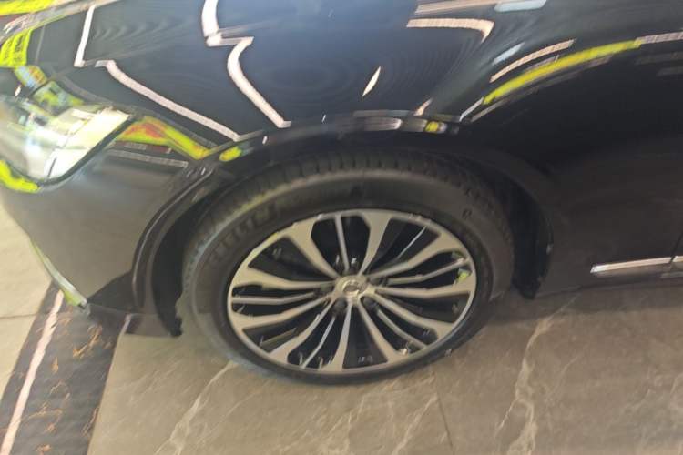 Used Volvo S90 2024 B5 Zhiyi Luxury Edition Left Front Wheel Hub