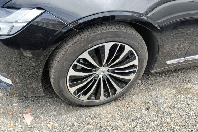 Used Volvo S90 2024 B5 Zhiyi Luxury Edition Left Front Wheel Hub