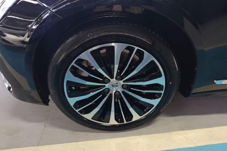 Used Volvo S90 2024 B5 Zhiyi Luxury Edition Left Front Wheel Hub