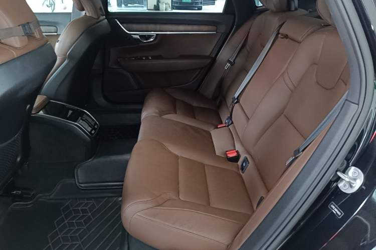 Used Volvo S90 2024 B5 Zhiyuan Luxury Edition Left Rear Seat