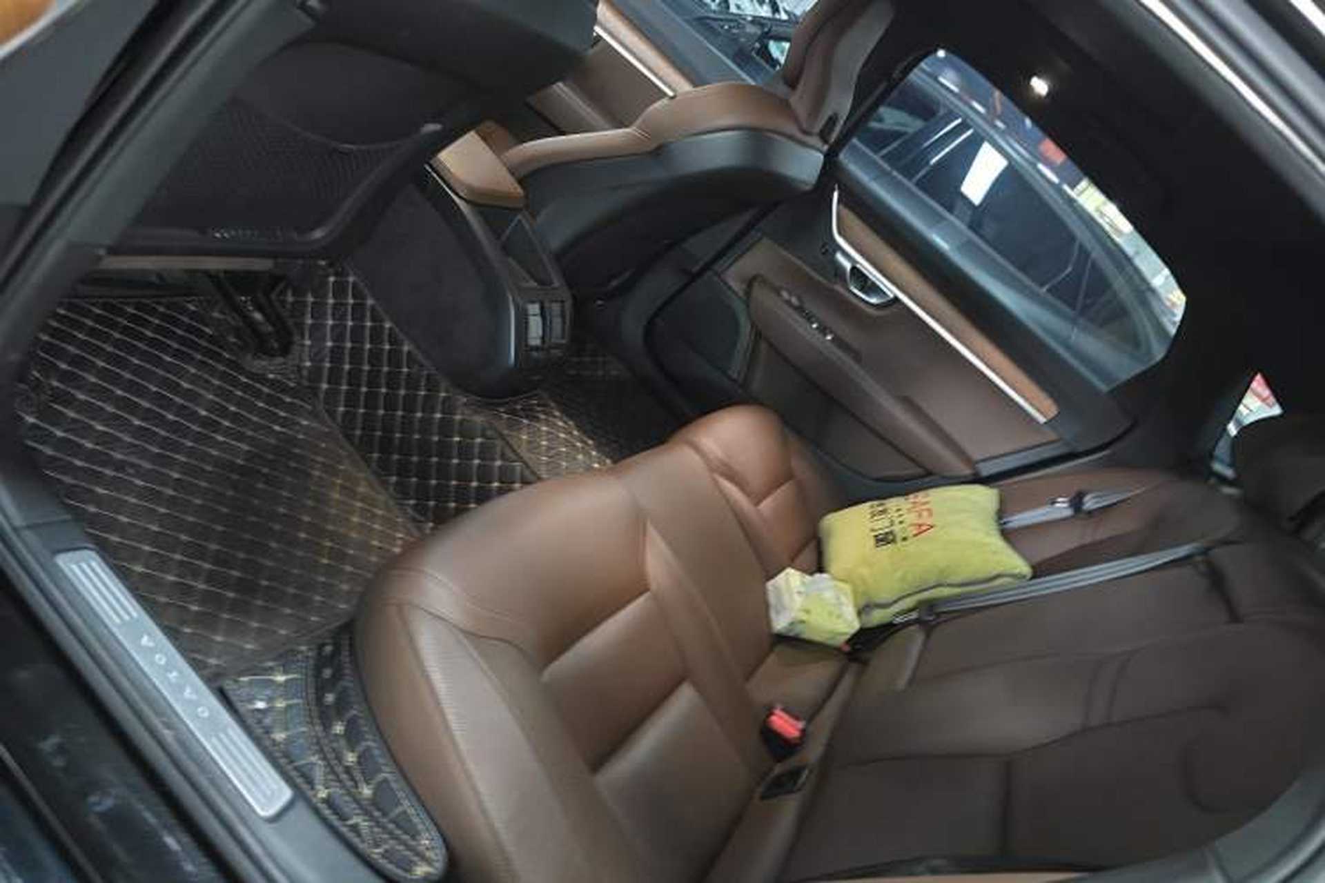 Used Volvo S90 2024 B5 Zhiyi Luxury Edition Left Rear Seat