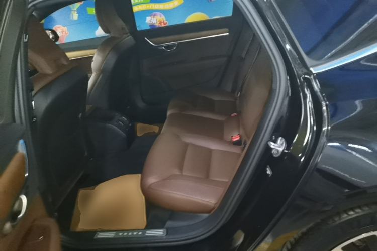 Used Volvo S90 2024 B5 Zhiyi Luxury Edition Left Rear Seat