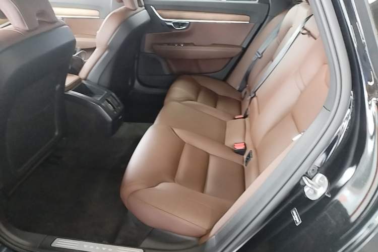 Used Volvo S90 2024 B5 Zhiyi Luxury Edition Left Rear Seat