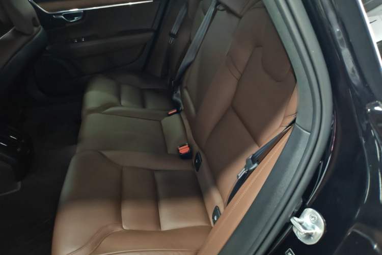 Used Volvo S90 2024 B5 Zhiyi Luxury Edition Left Rear Seat