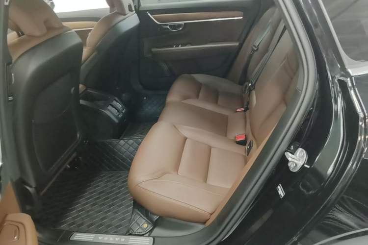 Used Volvo S90 2024 B5 Zhiyi Luxury Edition Left Rear Seat