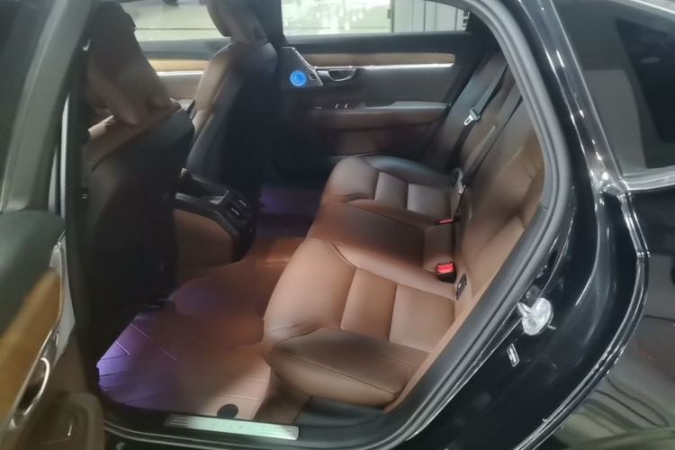 Used Volvo S90 2024 B5 Zhiyi Luxury Edition Left Rear Seat