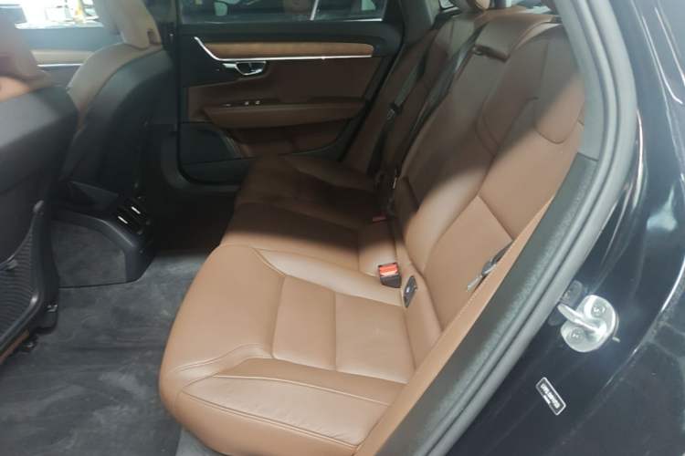Used Volvo S90 2024 B5 Zhiyi Luxury Edition Left Rear Seat