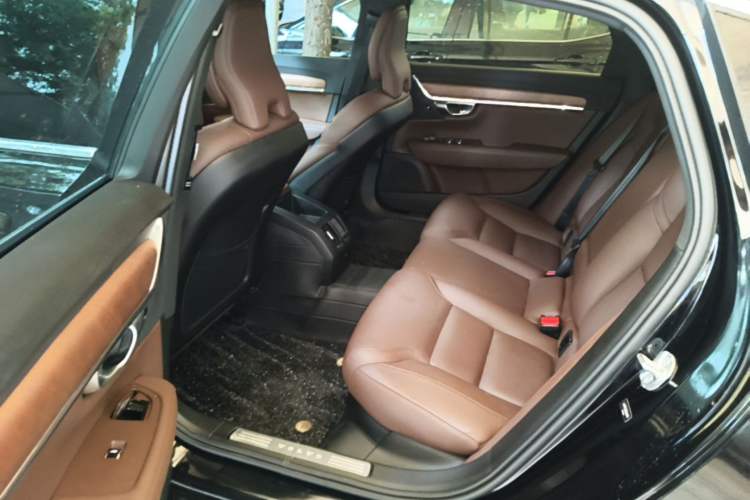 Used Volvo S90 2024 B5 Zhiyi Luxury Edition Left Rear Seat