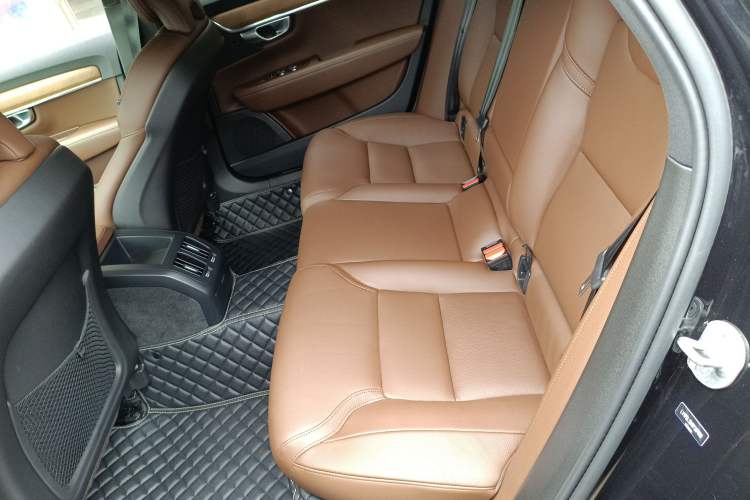 Used Volvo S90 2024 B5 Zhiyi Luxury Edition Left Rear Seat