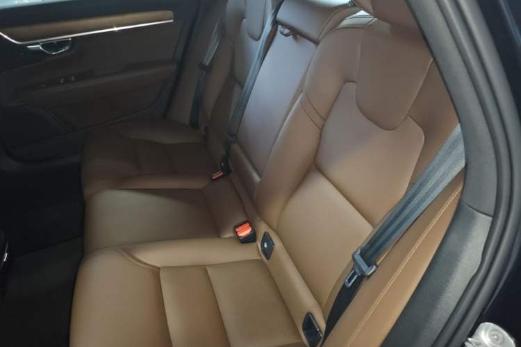 Used Volvo S90 2024 B5 Zhiyi Luxury Edition Left Rear Seat