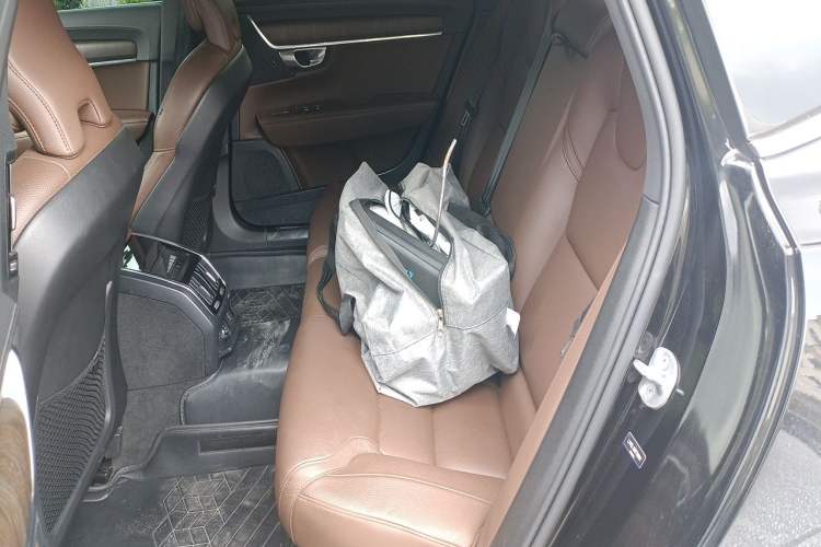Used Volvo S90 2024 B5 Zhiyuan Luxury Edition Left Rear Seat