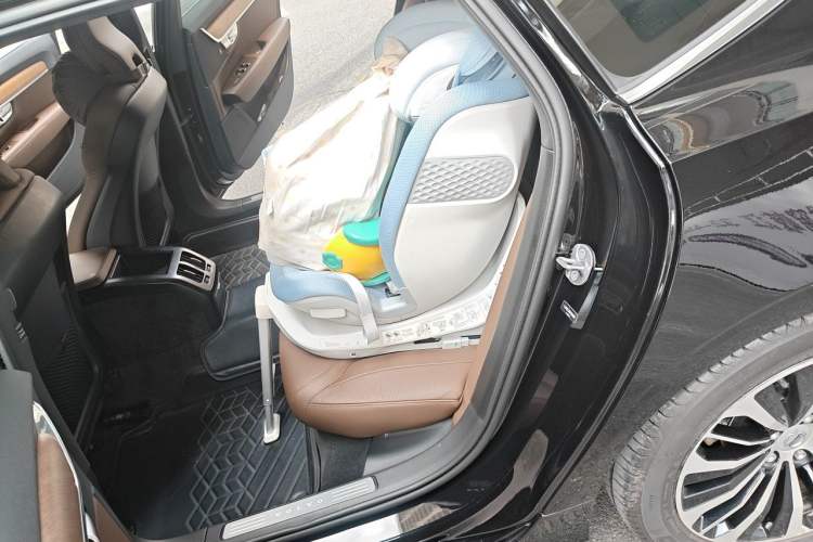 Used Volvo S90 2024 B5 Zhiyi Luxury Edition Left Rear Seat