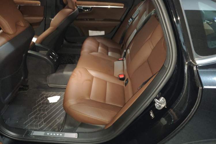 Used Volvo S90 2024 B5 Zhiyi Luxury Edition Left Rear Seat