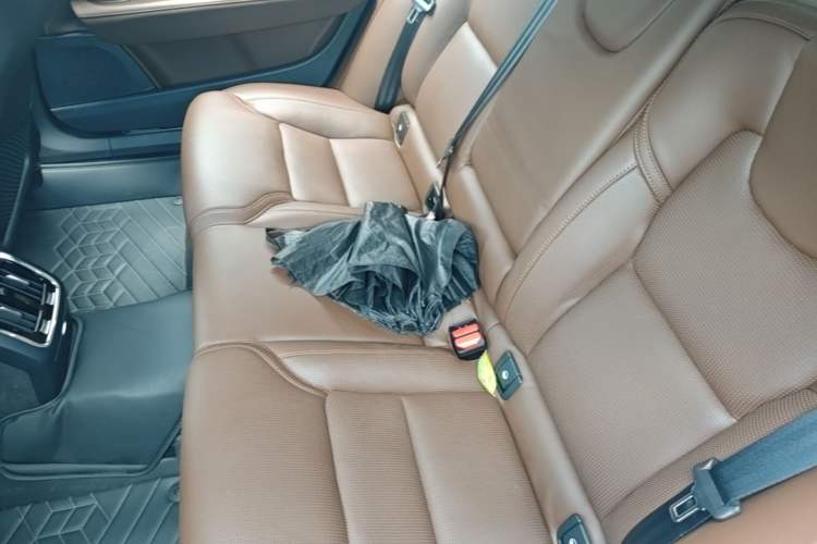 Used Volvo S90 2024 B5 Luxury Smart Edition Left Rear Seat
