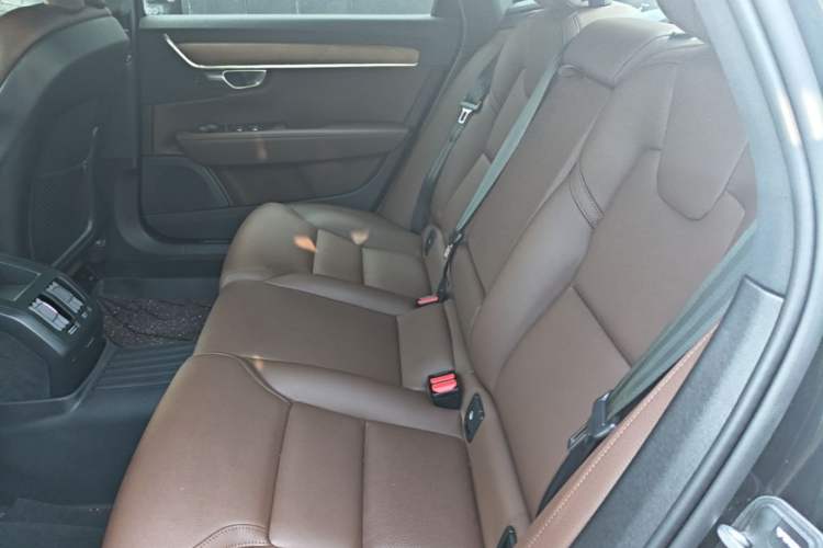 Used Volvo S90 2024 B5 Zhiyi Luxury Edition Left Rear Seat