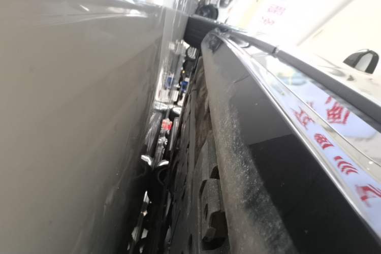 Used Volvo S90 2024 B5 Zhiyi Luxury Edition Left Side Sill