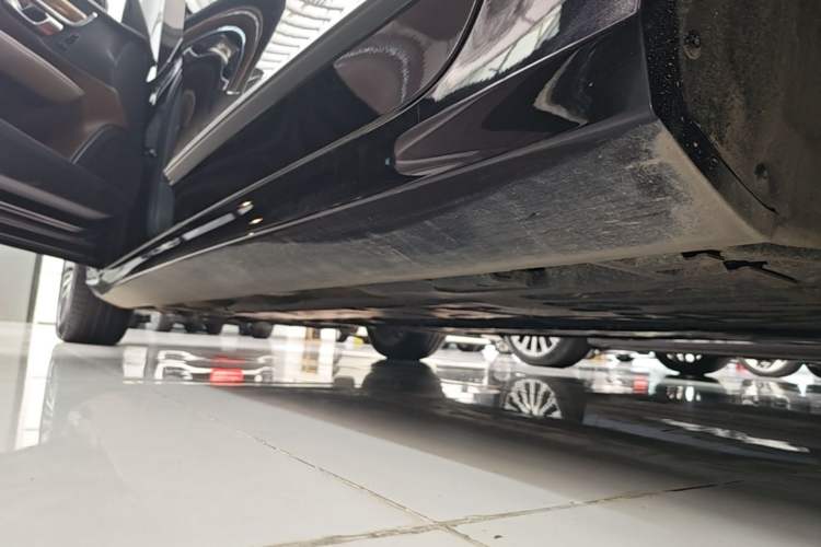 Used Volvo S90 2024 B5 Zhiyi Luxury Edition Left Side Sill