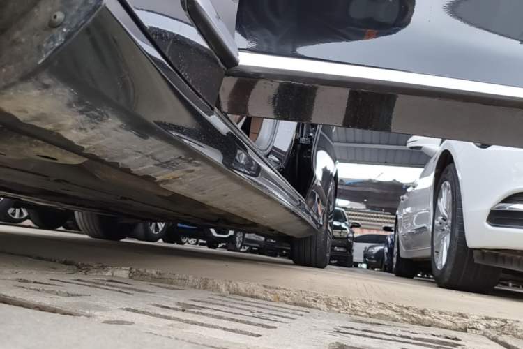 Used Volvo S90 2024 B5 Zhiyi Luxury Edition Left Side Sill