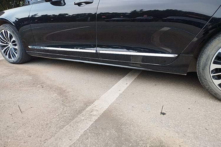 Used Volvo S90 2024 B5 Zhiyi Luxury Edition Left Side Sill