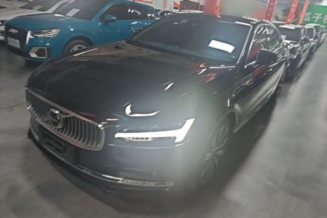 Used Volvo S90 2024 B5 Luxury Smart Edition