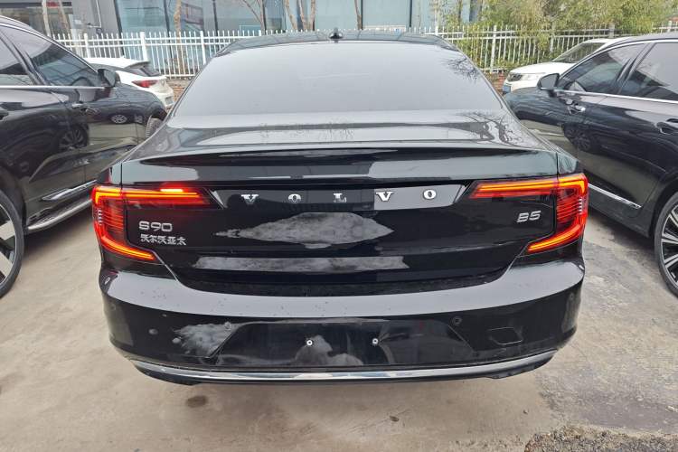 Used Volvo S90 2024 B5 Luxury Smart Edition Rear
