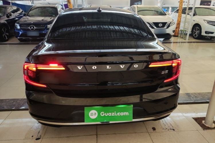 Used Volvo S90 2024 B5 Zhiyuan Luxury Edition Rear