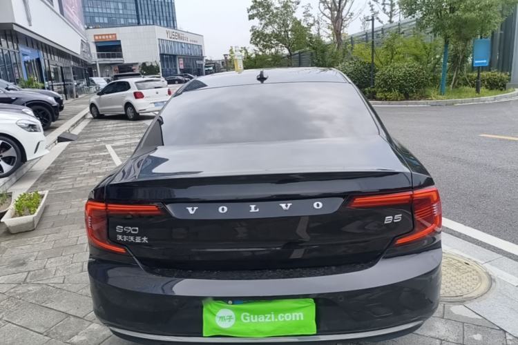 Used Volvo S90 2024 B5 Zhiyuan Luxury Edition Rear