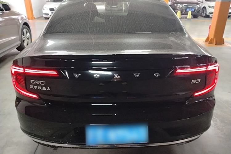 Used Volvo S90 2024 B5 Zhiyuan Luxury Edition Rear