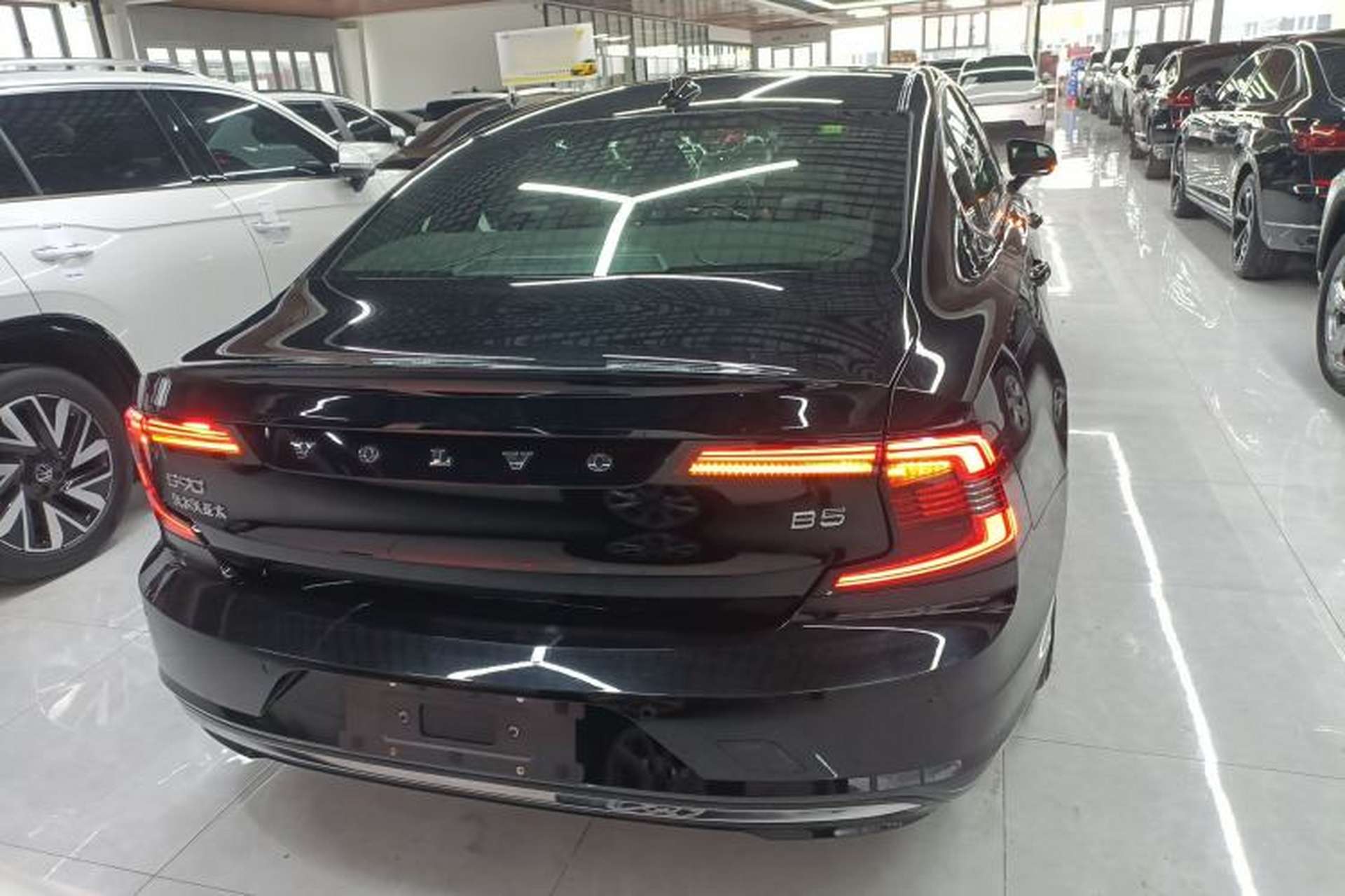 Used Volvo S90 2024 B5 Zhiyi Luxury Edition Rear