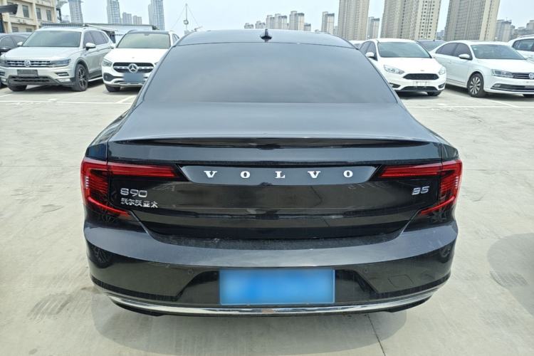 Used Volvo S90 2024 B5 Zhiyuan Luxury Edition Rear