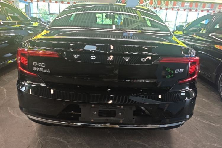 Used Volvo S90 2024 B5 Zhiyi Luxury Edition Rear